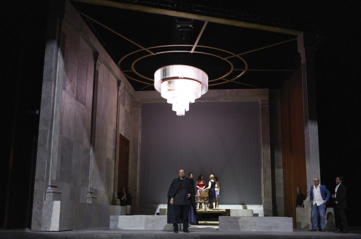 Сценическая репетиция спектакля "Дон Карлос" в Большом театре Женевы © GTG/Dougados Magali